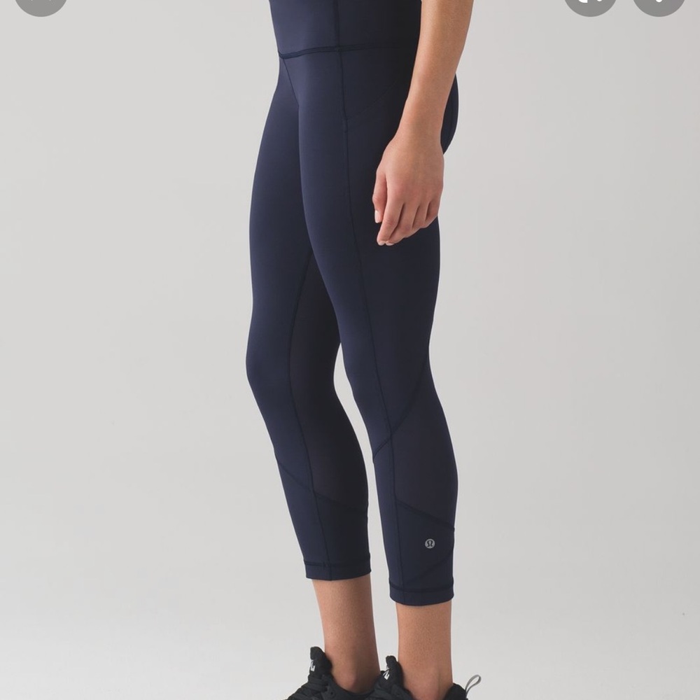 Lululemon Pace rival crop